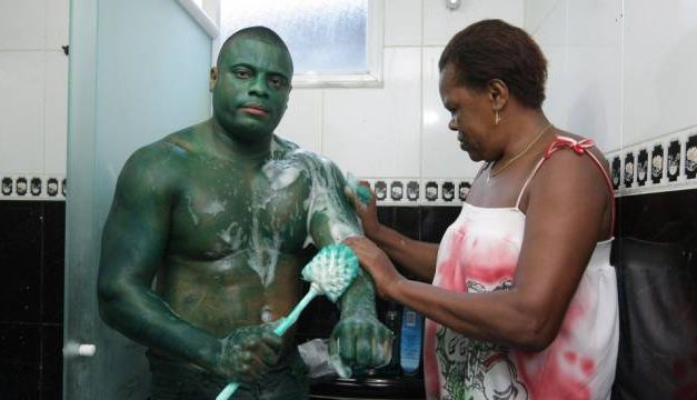 Whoops: Guy paints himself Hulk-Green with industrial strength paint. And it doesn’t come off.
