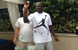 Here’s Michael Jordan cheating at beer pong