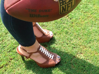 Helmets and Heels ask ‘Would you root for your girlfriend’s favorite sports team?’