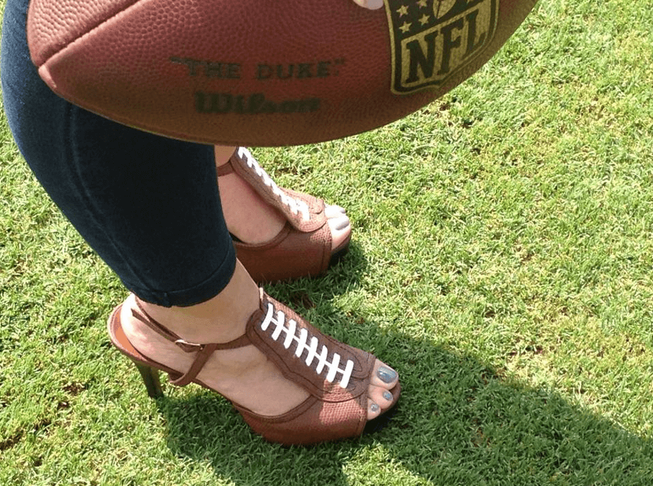 Helmets and Heels ask ‘Would you root for your girlfriend’s favorite sports team?’