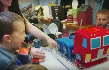 Dad makes Optimus Prime birthday cake that actually transforms